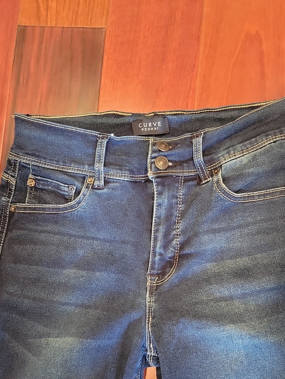 Curve Appeal Women's Dark Blue Jeans SZ 2/26
